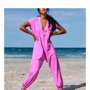 Free People Movement Hot Shot V-Neck Onesie Magenta Sleeveless Open Back S EUC